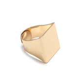 Big Geometric Square Rings