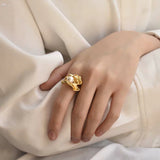 Pearls Irregular Fold Geometric